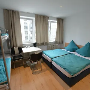 Studio-apartment Am Wehrhahn 38 Apartment Dusseldorf